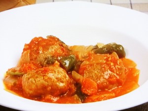 ミートボールとピーマンのトマト煮