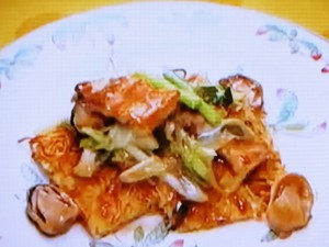 もこみち流 かた焼きそばと豚肉と野菜のオイスターソース炒め
