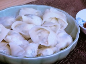 はんぺんと鶏のふわふわギョーザ