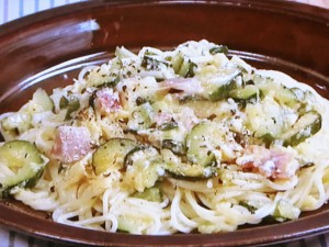 ズッキーニと卵のスパゲティ