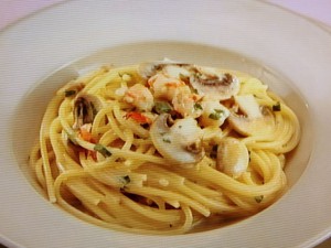 海老のカレークリームパスタ