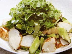 長芋ときゅうり、香菜のごま油あえ