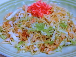 シャキシャキ♪キャベツとツナのマヨそば飯