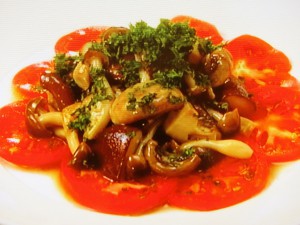 きのことトマトの冷菜