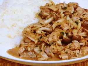 豚とキノコのアンチョビバターソース